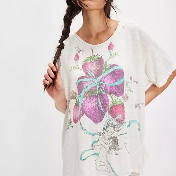 Magnolia Pearl Tops - Magnolia Pearl Gather Me Berries Tee